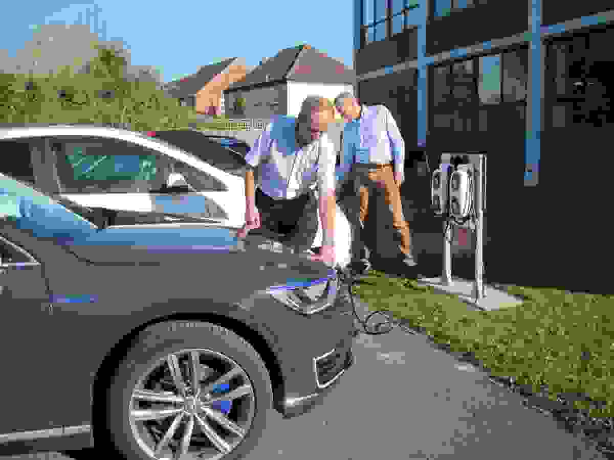Adopting electric cars in Oxford Instruments